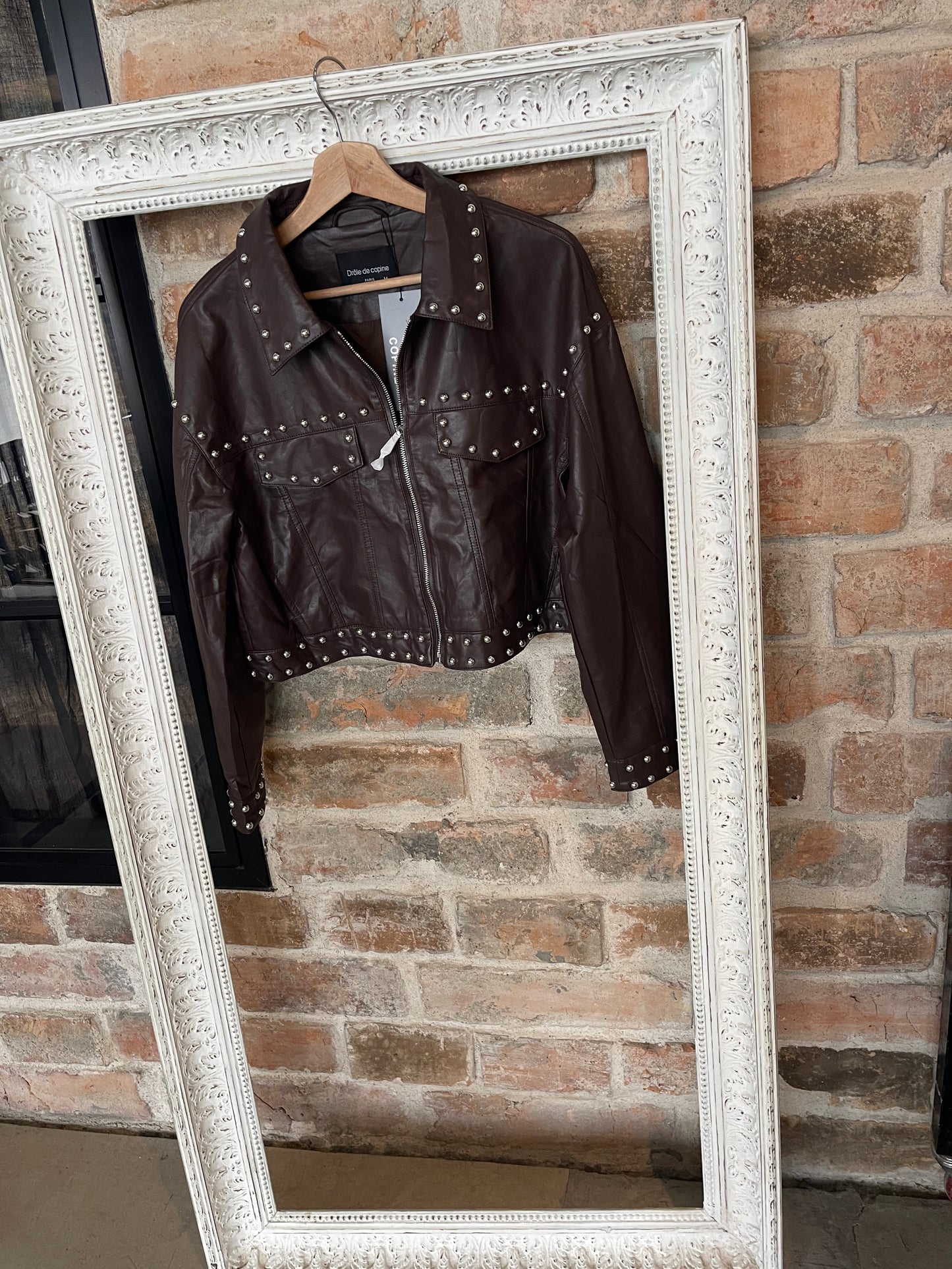 Chaqueta efecto cuero taches