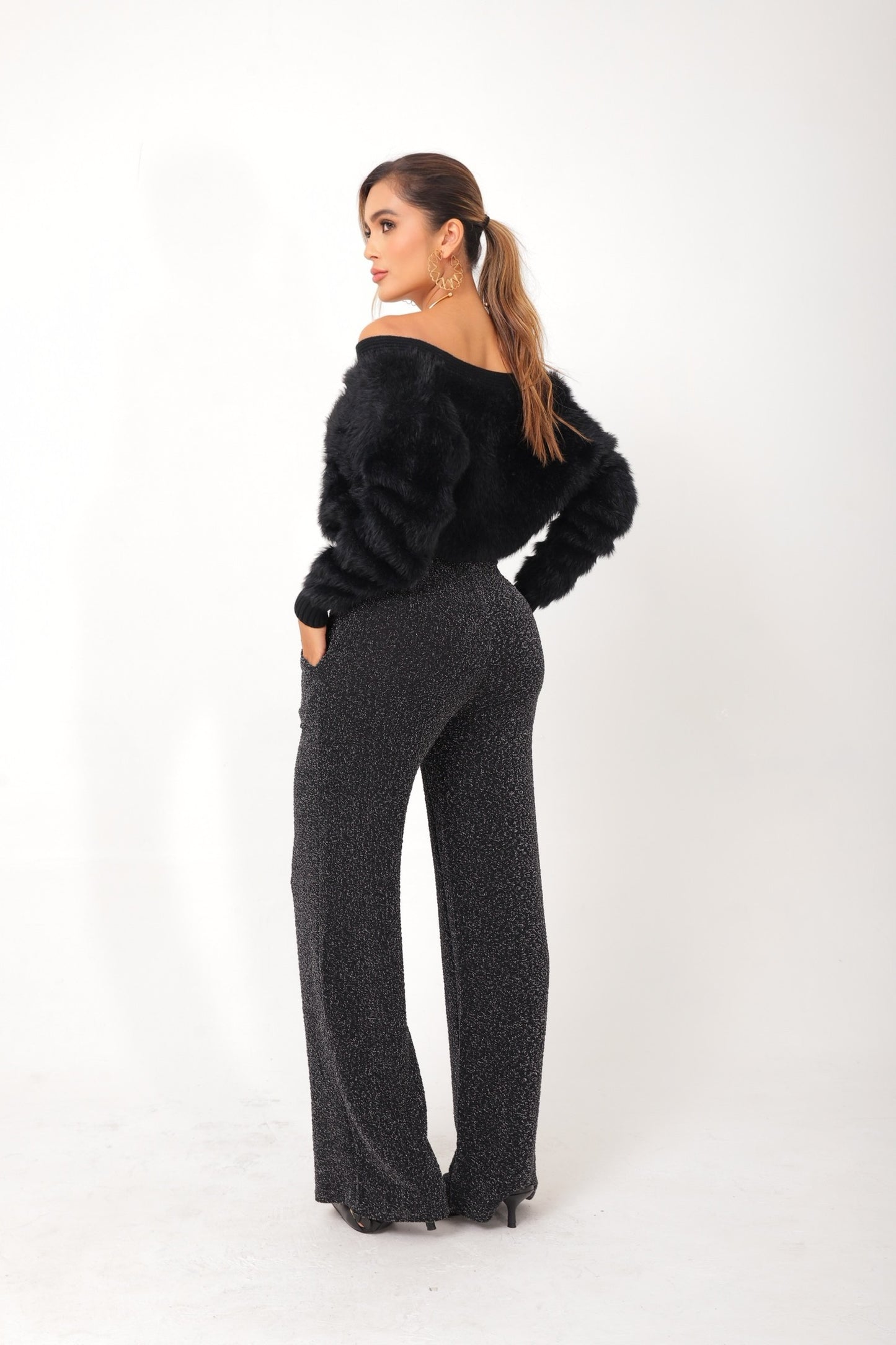 Pantalon negro con brillos