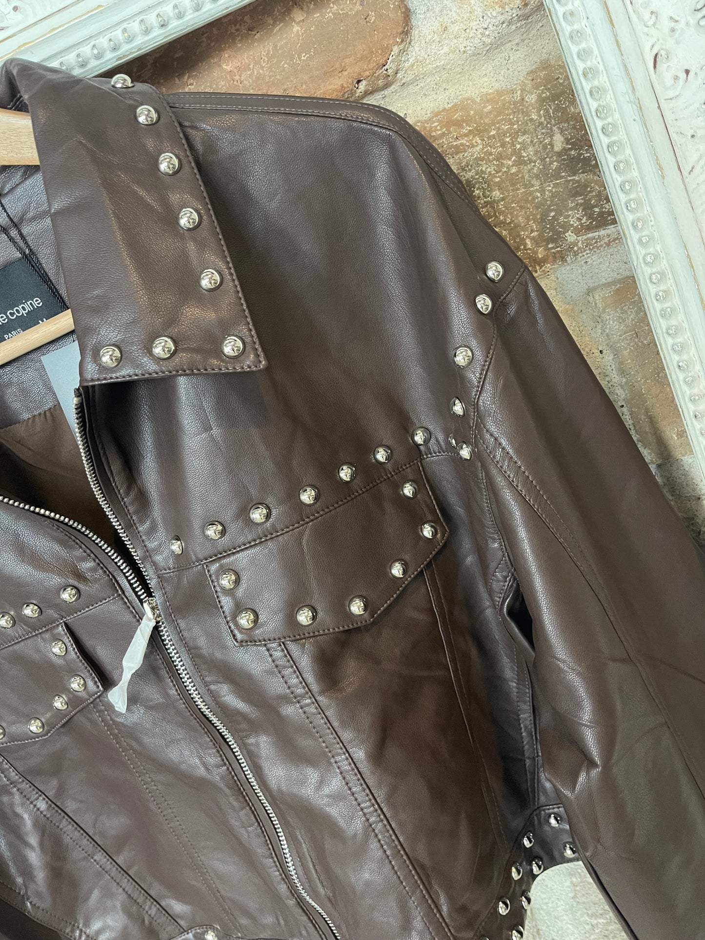 Chaqueta efecto cuero taches