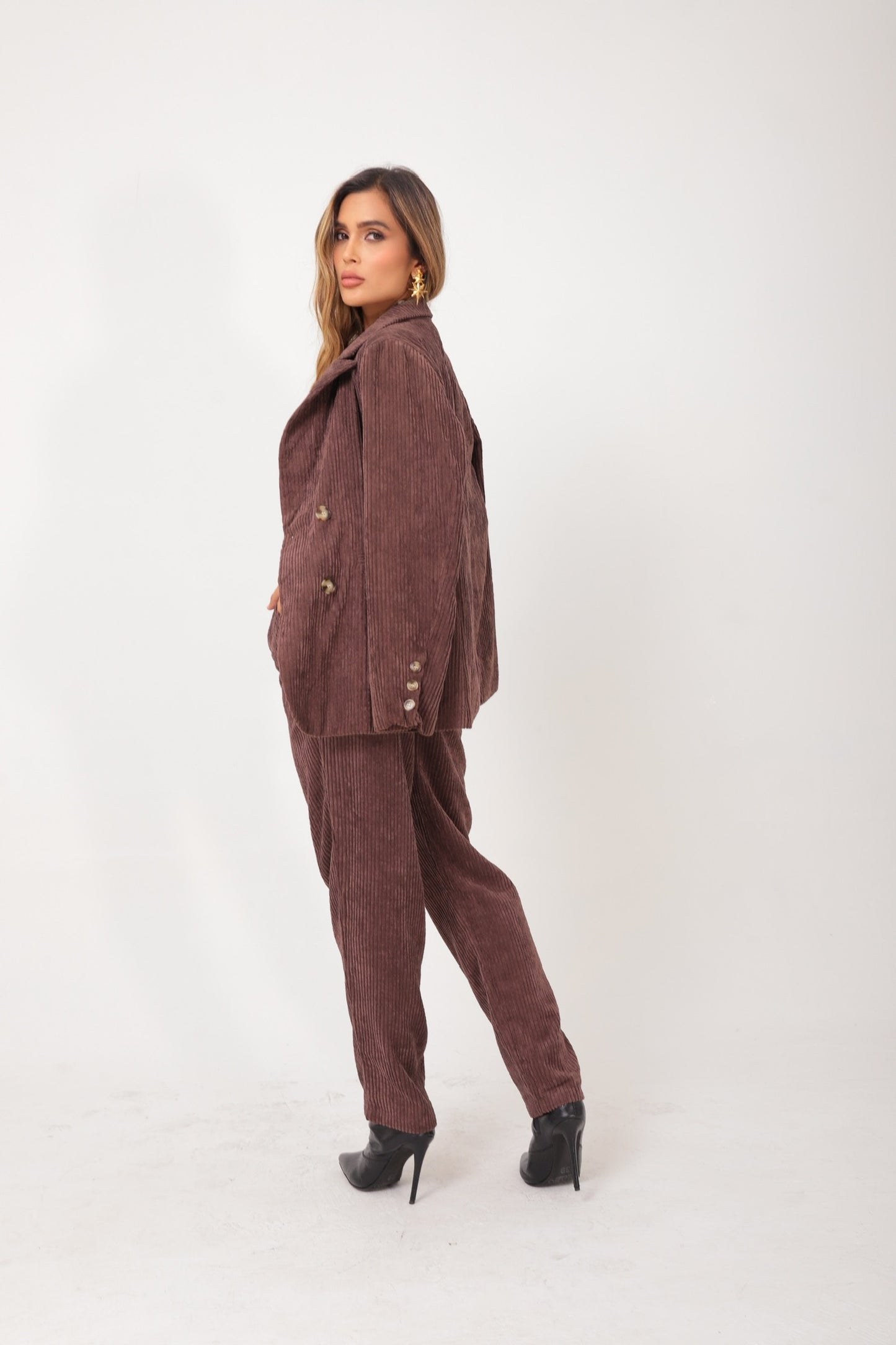 Blazer chocolate en corduroy