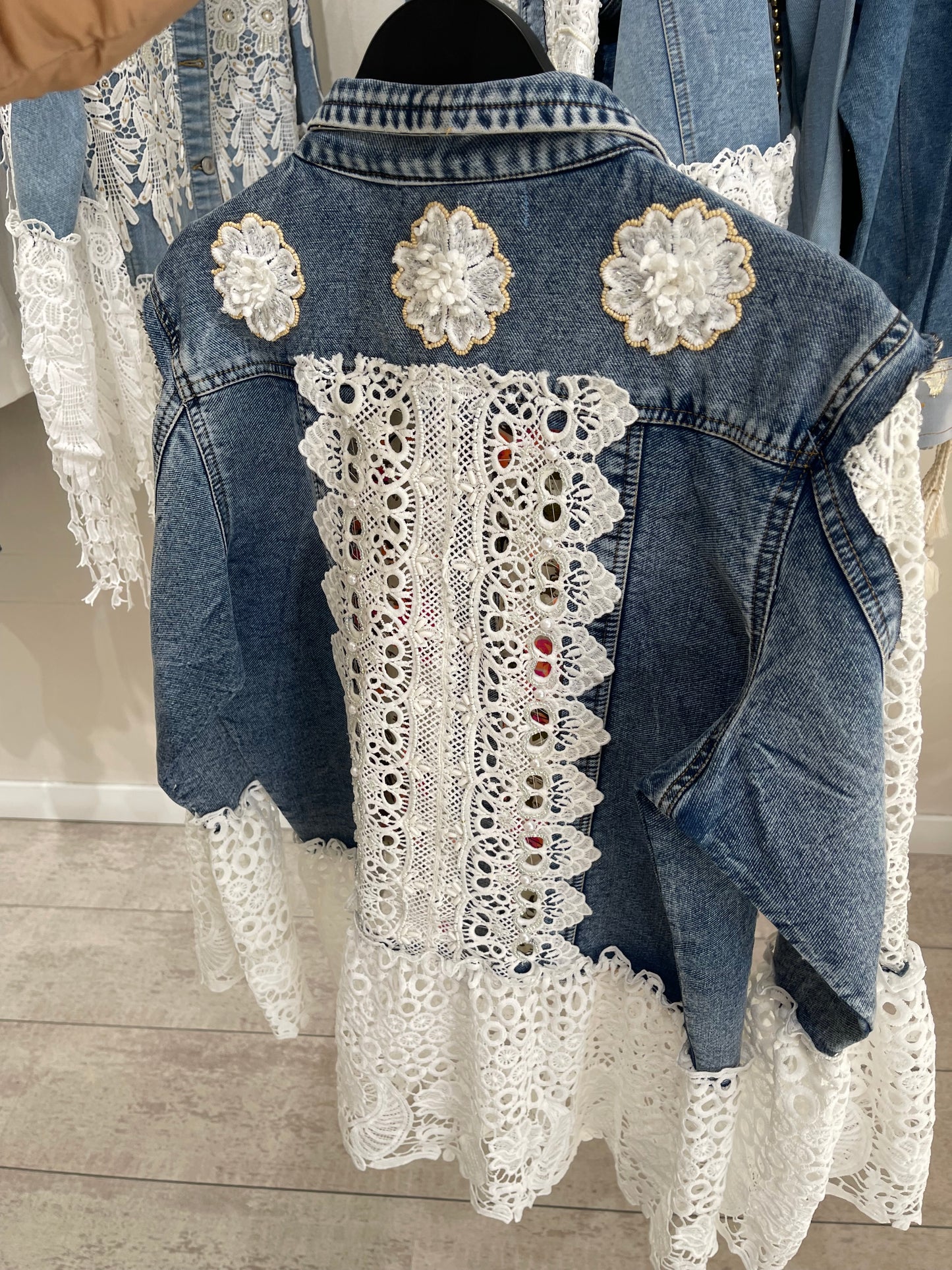 Chaqueta blonda