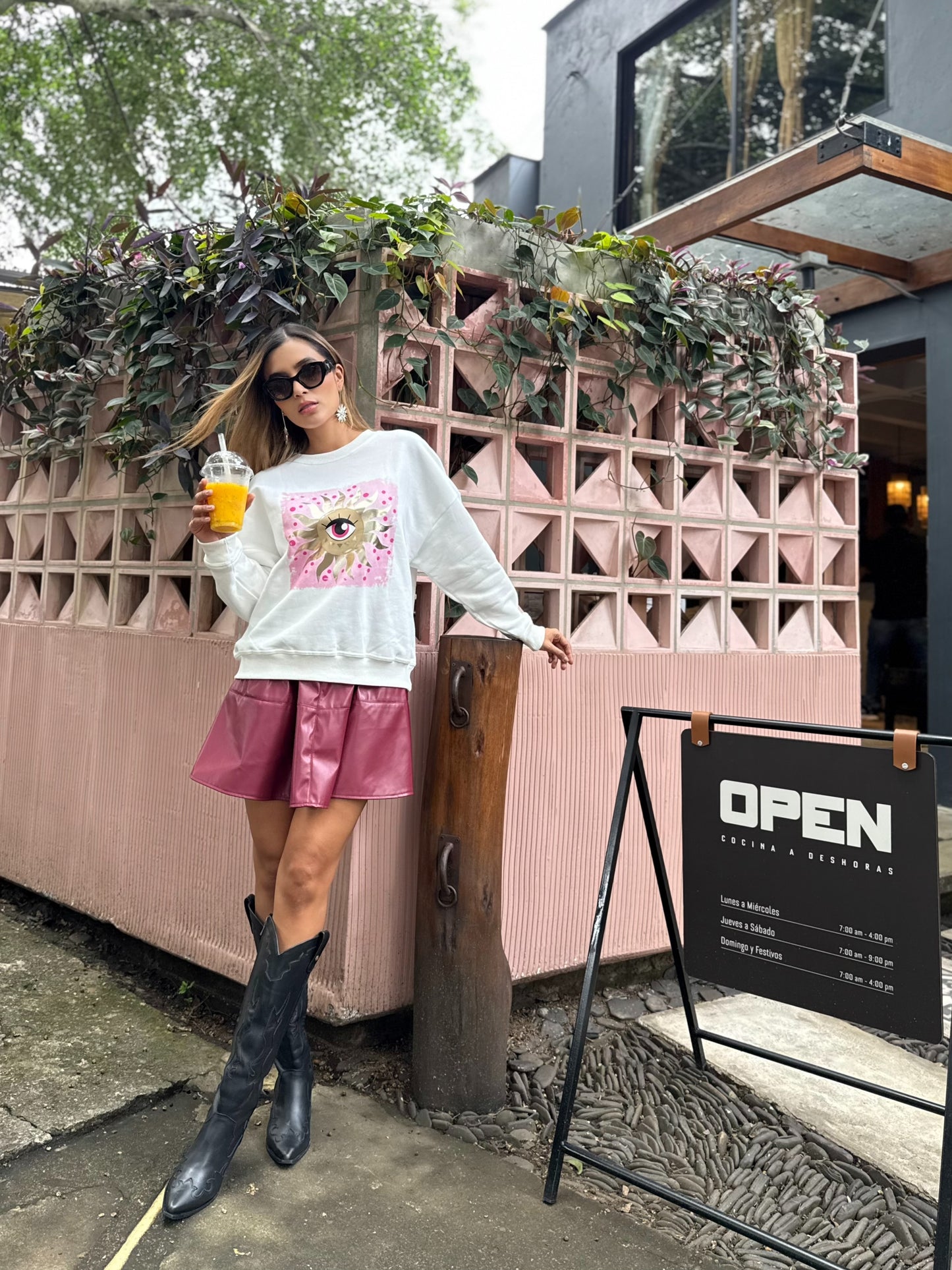 Sudadera con ojo