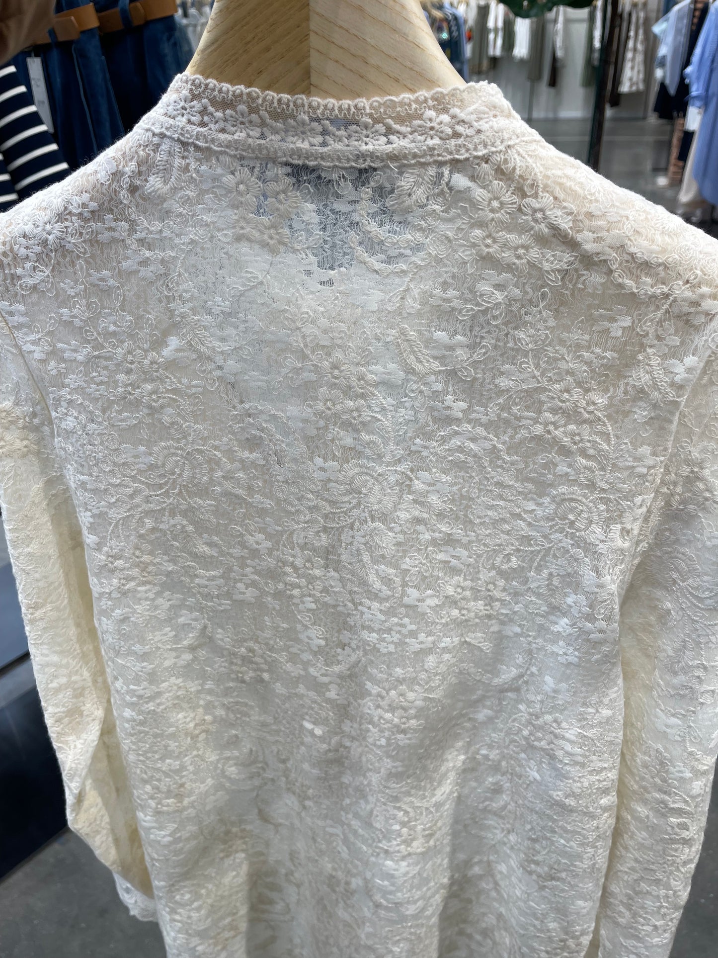 Camisa blonda beige